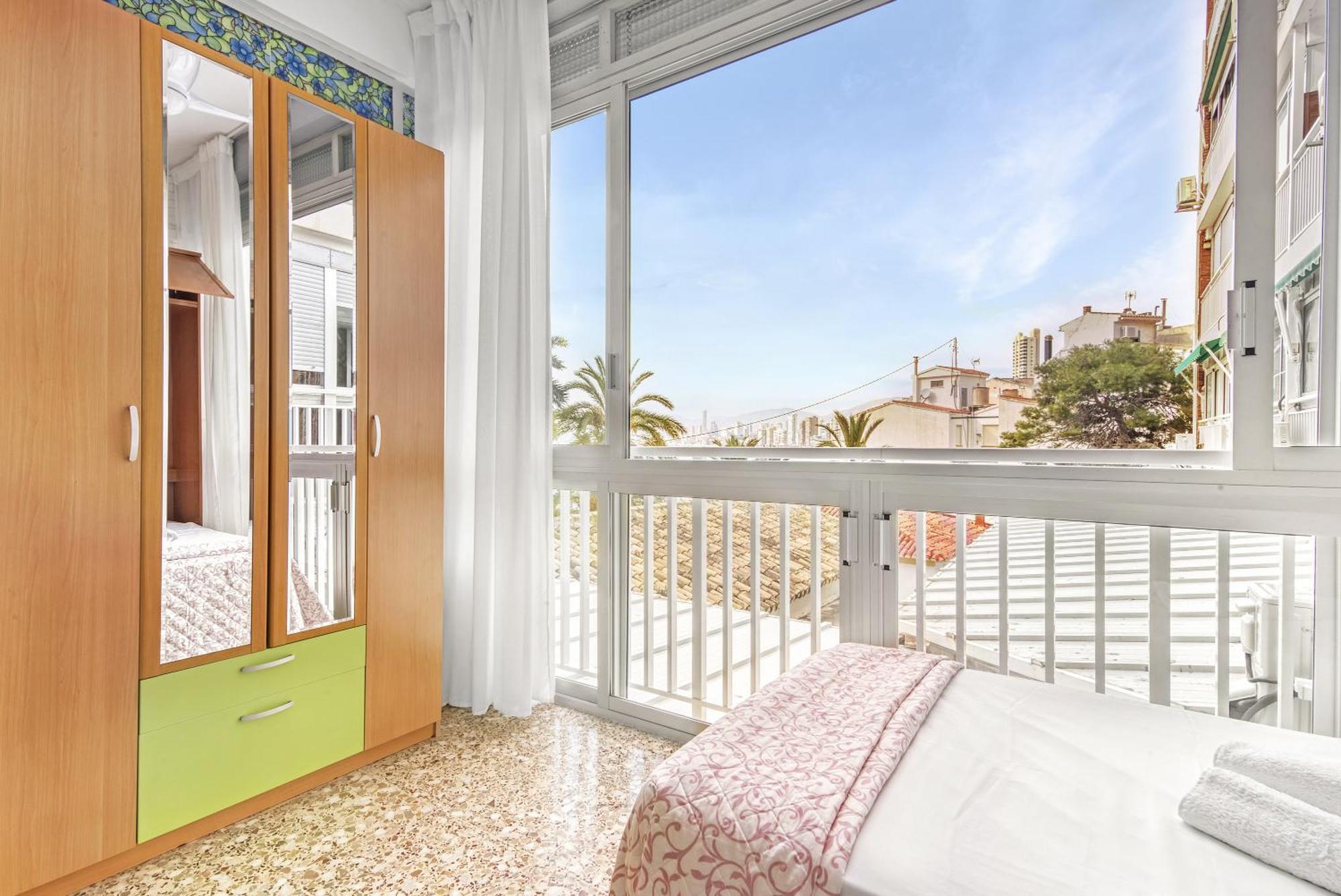 Benidorm Beach M Y G Exterior photo